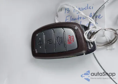 2017 Hyundai Elantra Se из США, поврежденный, VIN 5NPD84LFXHH075370